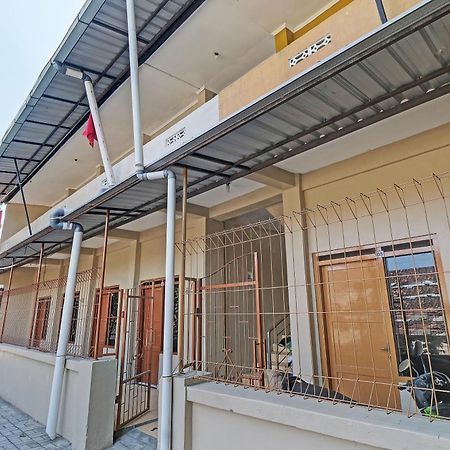 Spot On 92934 Nusantara Syariah Yogyakarta Eksteriør bilde