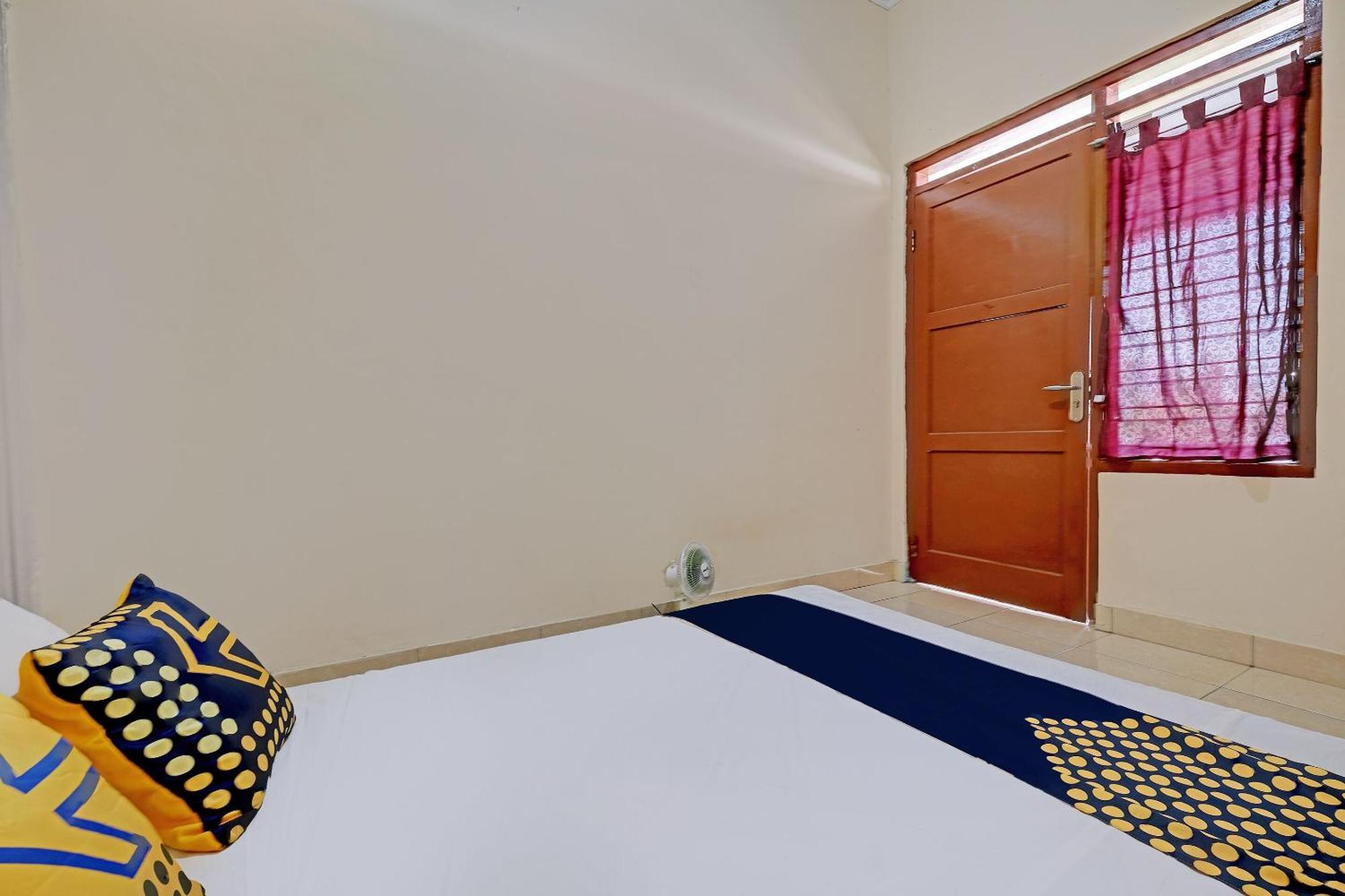 Spot On 92934 Nusantara Syariah Yogyakarta Eksteriør bilde