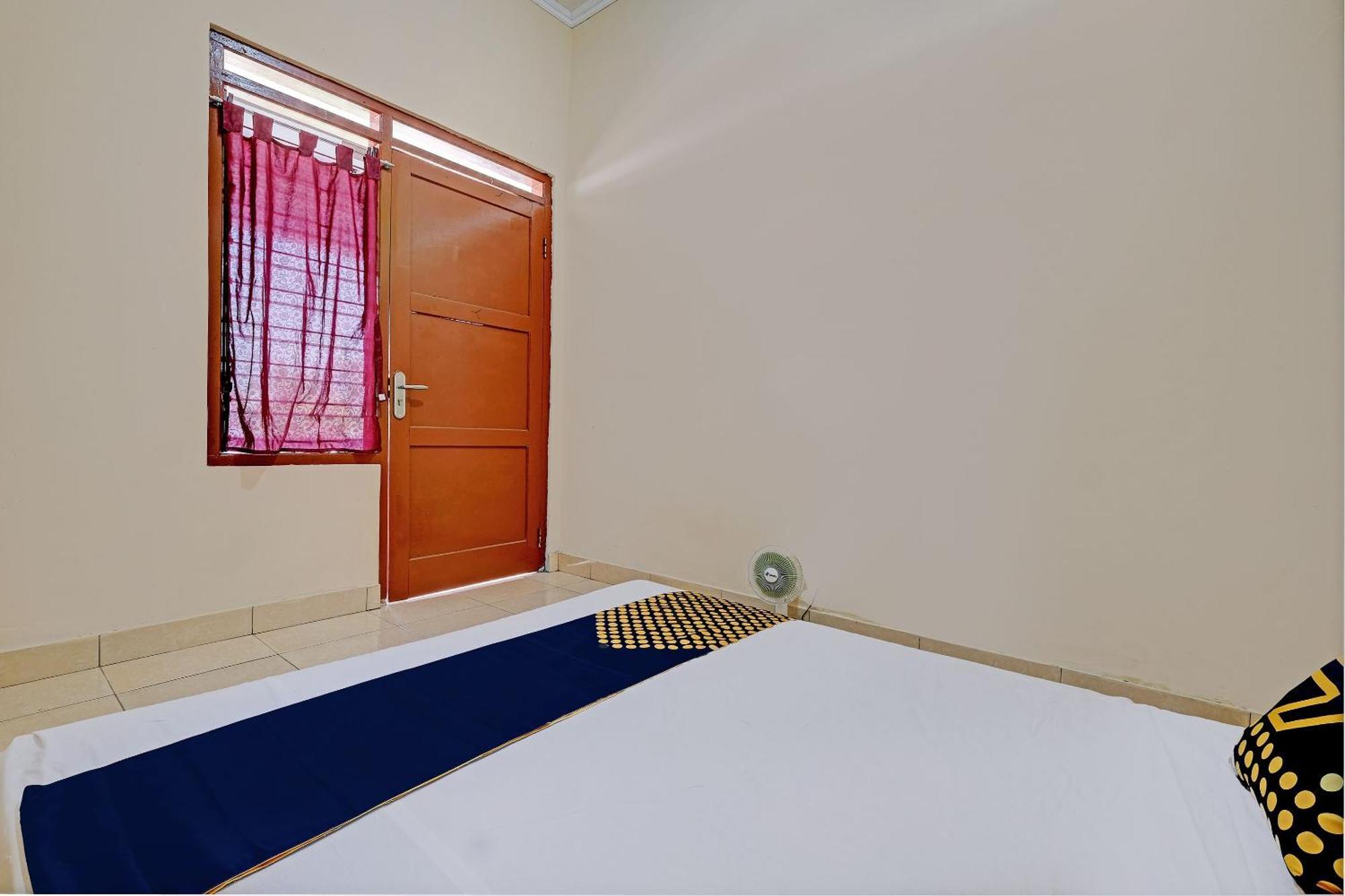 Spot On 92934 Nusantara Syariah Yogyakarta Eksteriør bilde